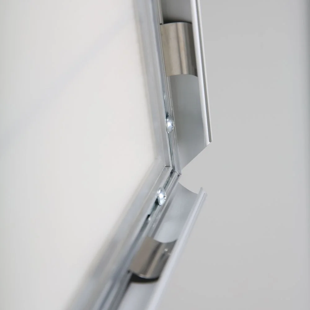 11x17-double-sided-snap-poster-frame-1-inch-silver-mitred-profile (7) 11x17-double-sided-snap-poster-frame-1-inch-silver-mitred-profile (7)