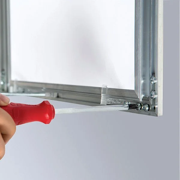 22"w x 28"h Universal Poster Showboard Single Lock, Outdoor Use 22"w x 28"h Universal Poster Showboard Single Lock, Outdoor Use