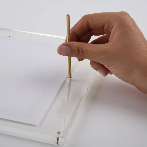 4"w x 6"h Table Top Clear Acrylic L Sign Frame 4"w x 6"h Table Top Clear Acrylic L Sign Frame