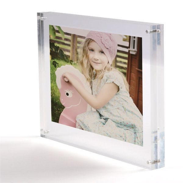 5"w x 7"h Tabletop Clear Acrylic Sign Frame