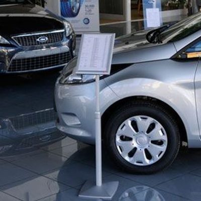 Flexible Menu Board holding the details of a car in a dealership