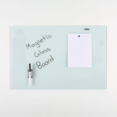 magnetic-glass-board-white-15-75-x-23-63-with-a-pen-4-magnetic-pins (5)