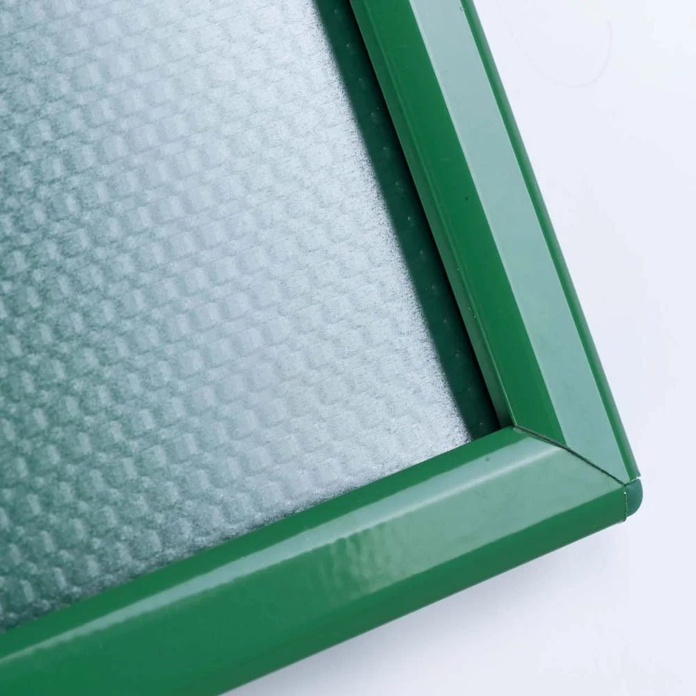 opti-frame-5-x-7-055-green-ral-6029-profile-mitred-corner-with-back-support (4) opti-frame-5-x-7-055-green-ral-6029-profile-mitred-corner-with-back-support (4)