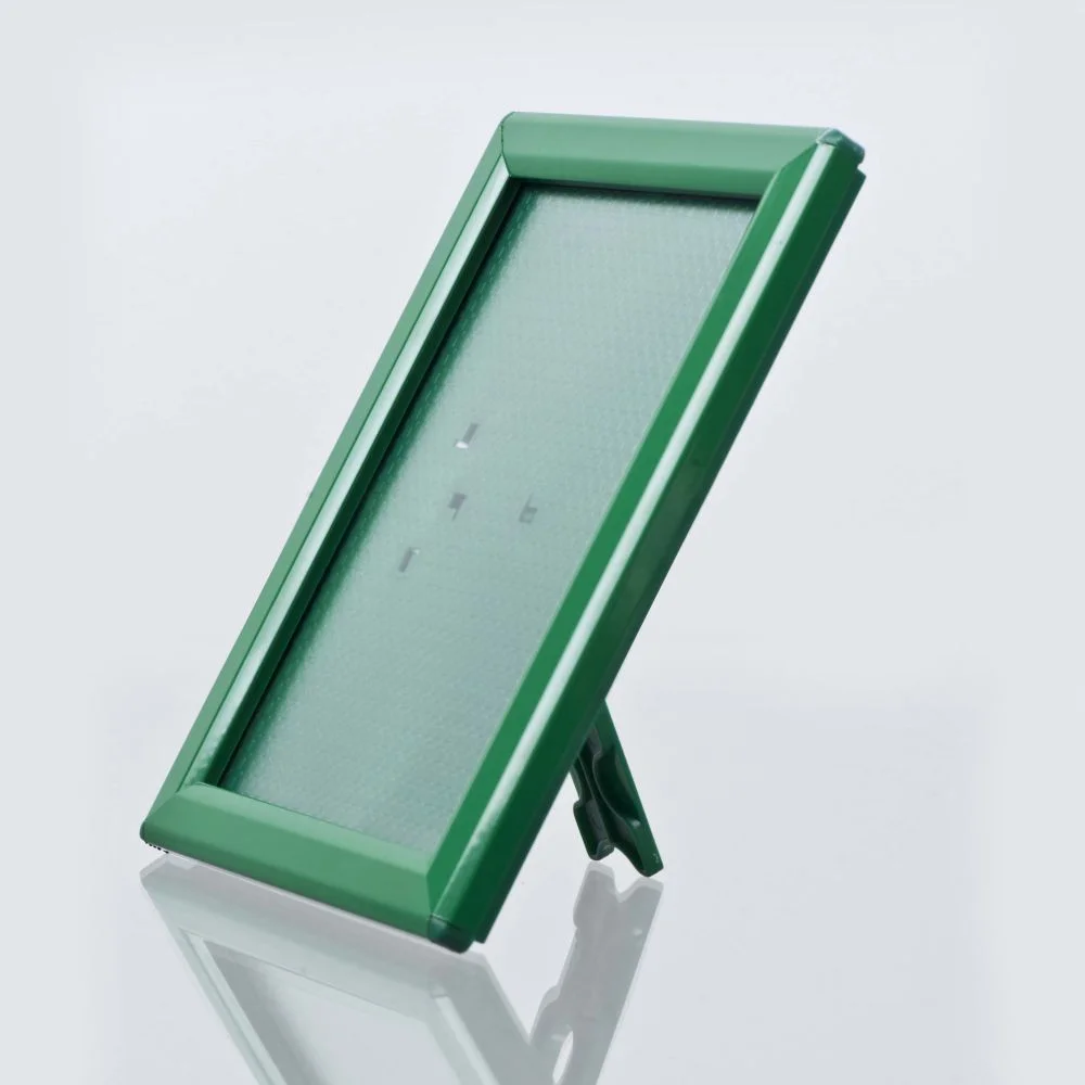 opti-frame-5-x-7-055-green-ral-6029-profile-mitred-corner-with-back-support (5) opti-frame-5-x-7-055-green-ral-6029-profile-mitred-corner-with-back-support (5)