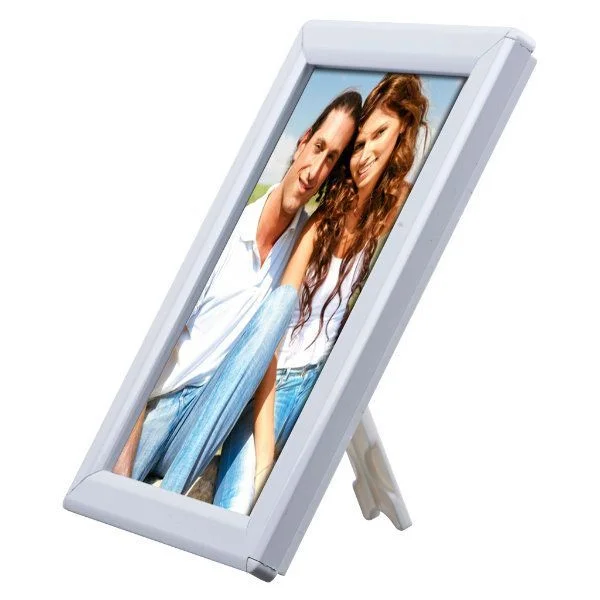 Opti Frame 5" x 7" 0,55" White Mitred Profile With Back Support Opti Frame 5" x 7" 0,55" White Mitred Profile With Back Support