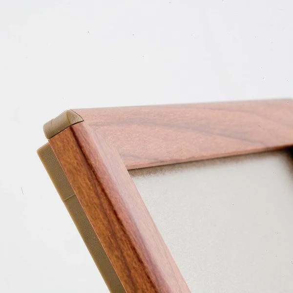 Opti Frame 8" x 10" 0,55" Wood Effect Mitred Profile With Back Support Opti Frame 8" x 10" 0,55" Wood Effect Mitred Profile With Back Support