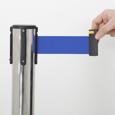 q-belt-chrome-with-118-blue-retractable-belt (4)