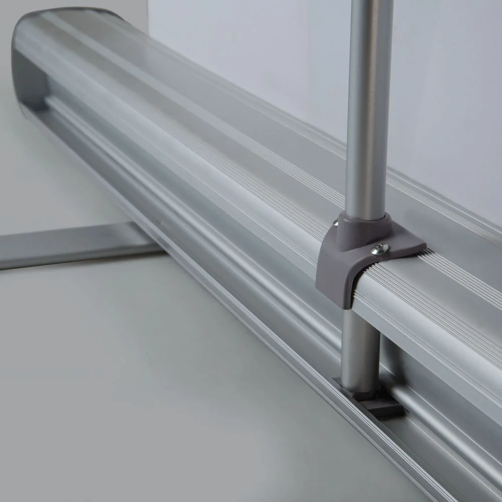 retractable-banner-roll-up-stands-33-5-silver-anodized-aluminum (4) retractable-banner-roll-up-stands-33-5-silver-anodized-aluminum (4)