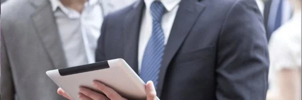 How to Use and Benefit From an iPad Kiosk in Your Business