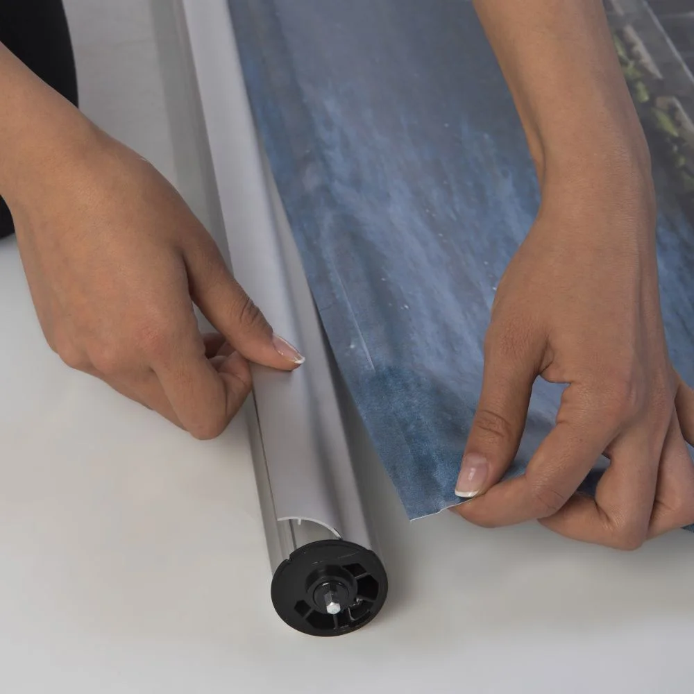 optima-roll-banner-24x7874-with-bag (14) optima-roll-banner-24x7874-with-bag (14)