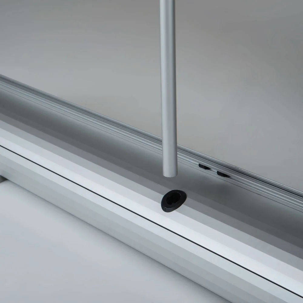optima-roll-banner-24x7874-with-bag (2) optima-roll-banner-24x7874-with-bag (2)