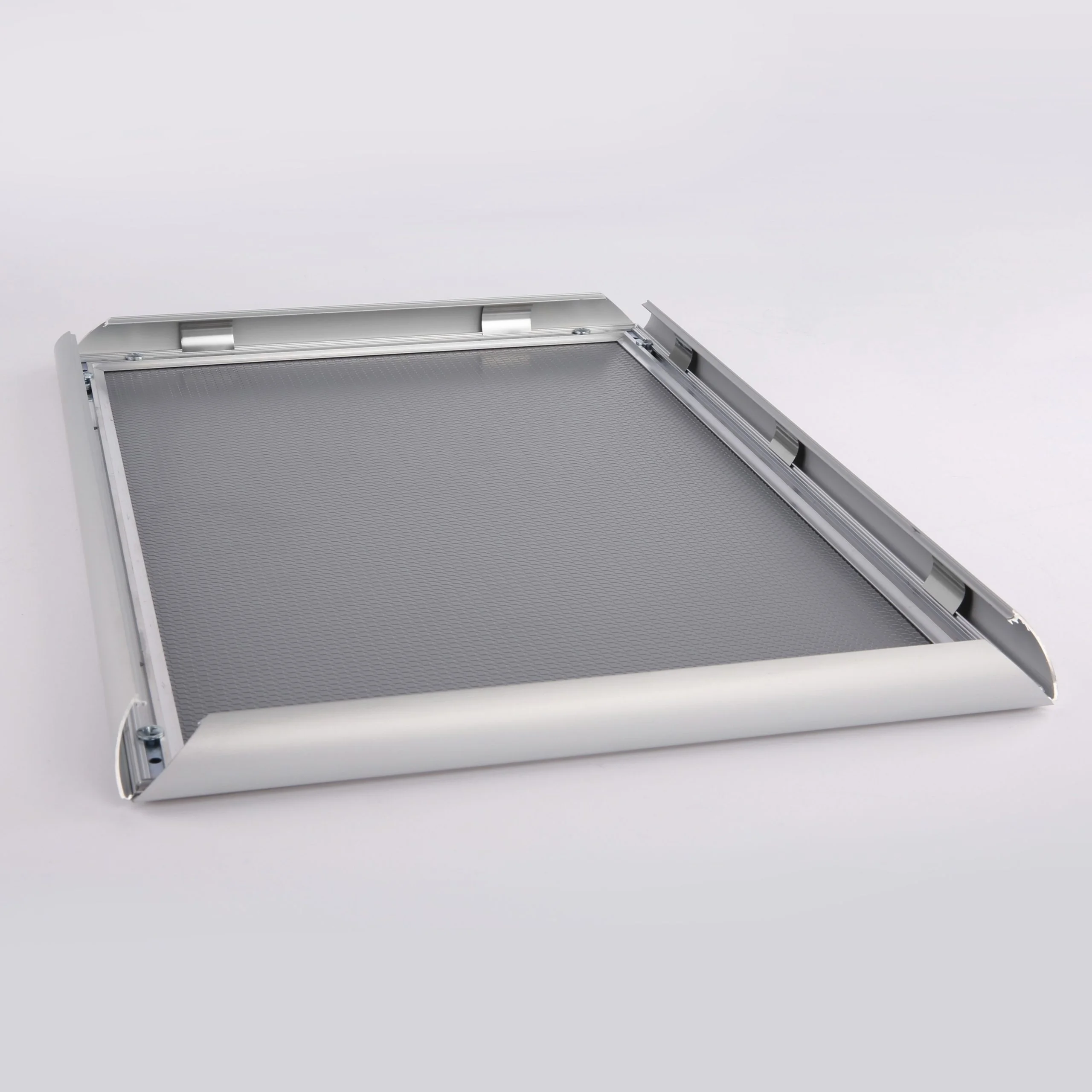 nap-poster-frame-1-inch-silver-profile-mitred-corner2 nap-poster-frame-1-inch-silver-profile-mitred-corner2