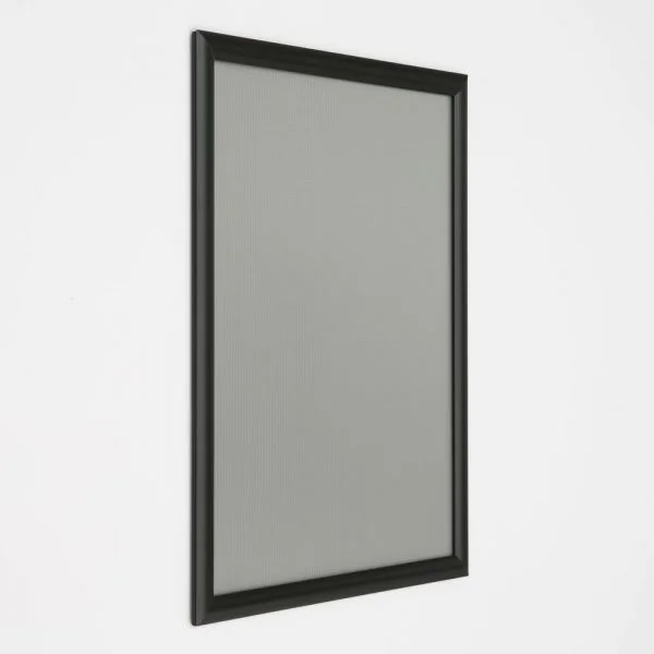 16x20-snap-poster-frame-1-inch-black-profile-mitred-corner (4)