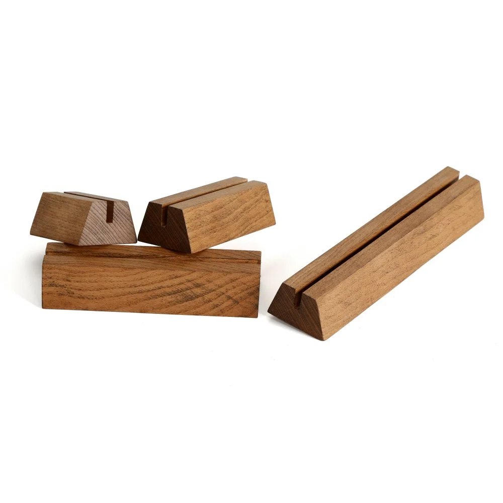 275-desktop-card-holder-pyramid-dark (7) 275-desktop-card-holder-pyramid-dark (7)