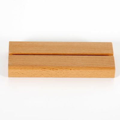 590-desktop-card-holder-natural (4)