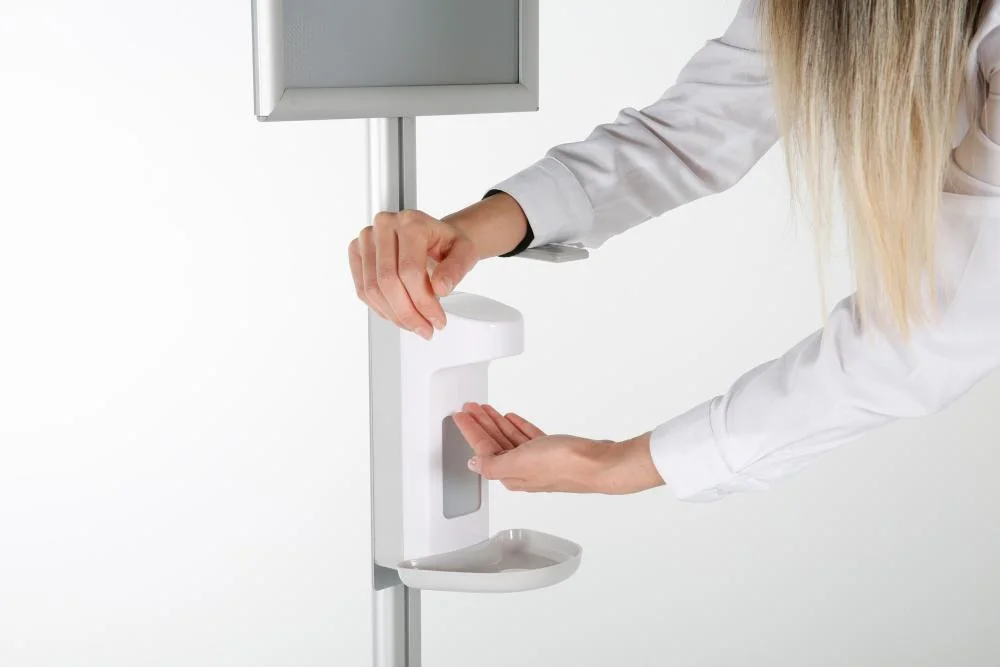 hand-sanitizer-floor-stand-1000-ml-33-8-oz-without-gel-with-11x17-inch-opti-snap-frame (7)