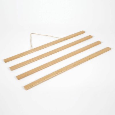 wood-magnetic-poster-holder-natural-wood (6)