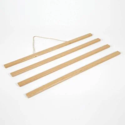 wood-magnetic-poster-holder-natural-wood (6)